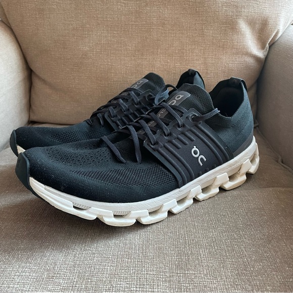 On Running Men's Black and White Athletic Shoes